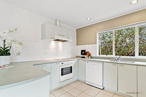 Photo of property in 39a Central Park Drive, Te Atatu South, Auckland, 0610