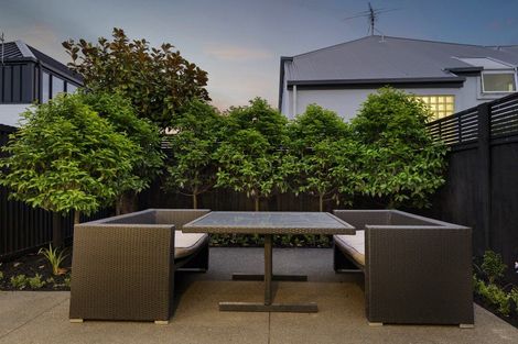 Photo of property in 2/60a Somme Street, St Albans, Christchurch, 8014