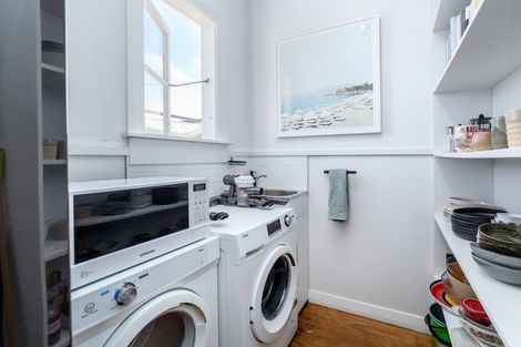 Photo of property in 28 Garrison Street, Carterton, 5713