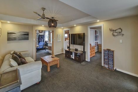 Photo of property in 20 Union Street, Foxton, 4814