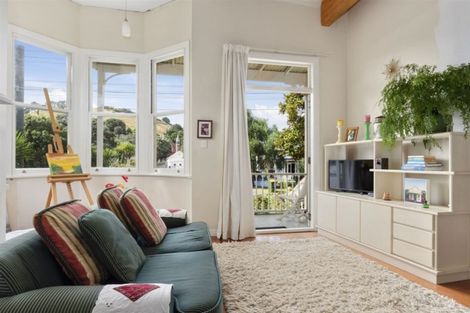 Photo of property in 1/1 Owens Road, Devonport, Auckland, 0624