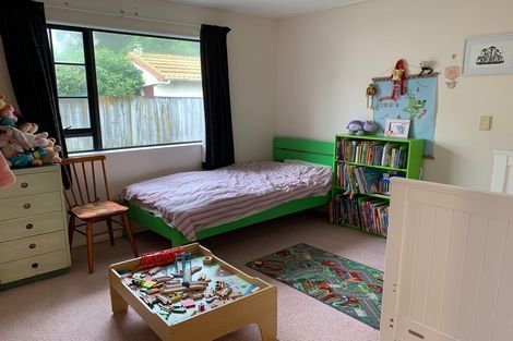 Photo of property in 2/50 Porutu Street, Fairfield, Lower Hutt, 5011