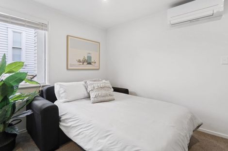 Photo of property in 213 Jervois Road, Herne Bay, Auckland, 1011