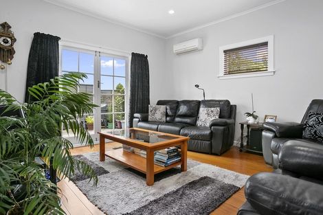 Photo of property in 25 Burwood Road, Matamata, 3400