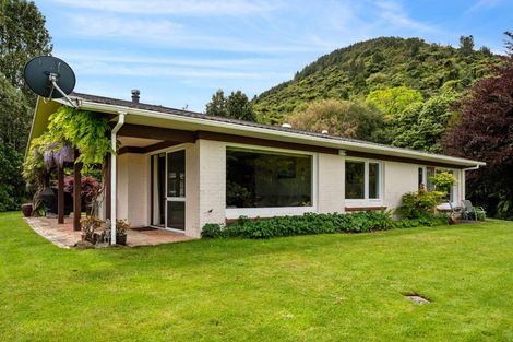 Photo of property in 231 Millar Road, Lake Okareka, Rotorua, 3076