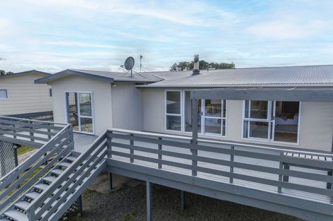 Photo of property in 3b Ruru Road, Otaihanga, Paraparaumu, 5036