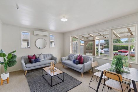 Photo of property in 160 Old Farm Road, Hamilton East, Hamilton, 3216