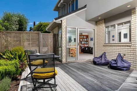 Photo of property in 27a Alamein Avenue, Belmont, Auckland, 0622