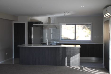 Photo of property in 6/61 Black Rock Road, Newlands, Wellington, 6037