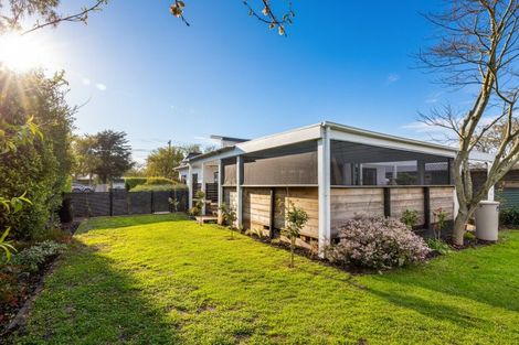 Photo of property in 6 West Street, Greytown, 5712