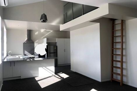 Photo of property in 8 Park Road, Miramar, Wellington, 6022