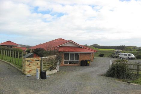 Photo of property in 3 Amberleigh Place, Levin, 5510