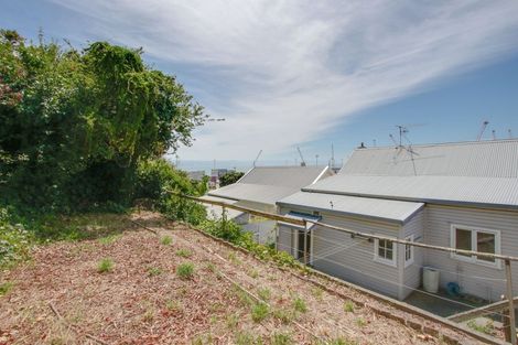 Photo of property in 11 Hornsey Road, Bluff Hill, Napier, 4110