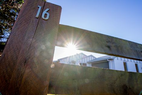 Photo of property in 16 High Street, Kirwee, Darfield, 7571