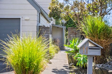 Photo of property in 11 Renata Road, Otaki, 5512