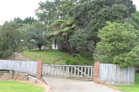 Photo of property in 21 Snapper Road, Stillwater, Silverdale, 0993