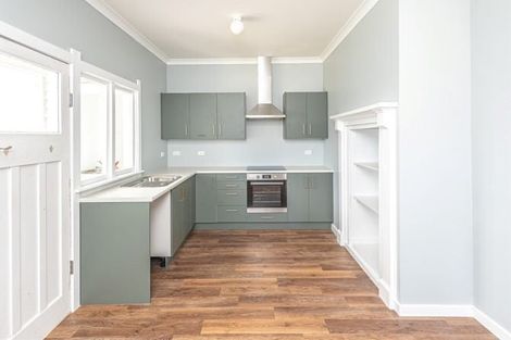 Photo of property in 34 Aotea Street, Castlecliff, Whanganui, 4501