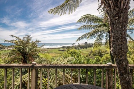 Photo of property in 17 Fairburn Place, Charleston, Cape Foulwind, 7892