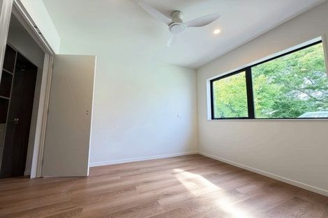 Photo of property in 1/2145 Great North Road, Avondale, Auckland, 0600