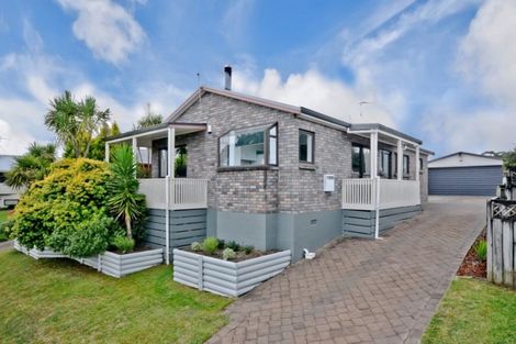 Photo of property in 45 Splitt Avenue, Glenview, Hamilton, 3206