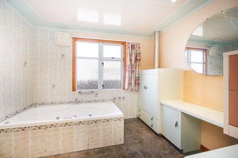 Photo of property in 24 Lancaster Street, Highbury, Palmerston North, 4412