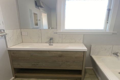 Photo of property in 4 Vardon Crescent, Shirley, Christchurch, 8061