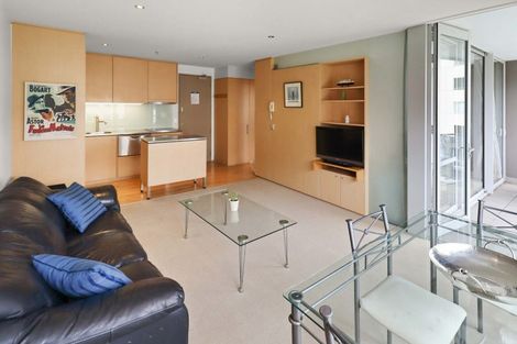 Photo of property in Sanctum Apartment, 10 Ebor Street, Te Aro, Wellington, 6011