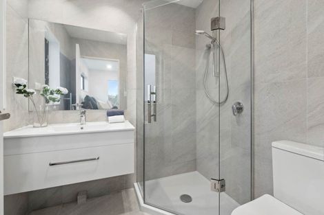 Photo of property in 7 Wilbur Place, Pakuranga Heights, Auckland, 2010