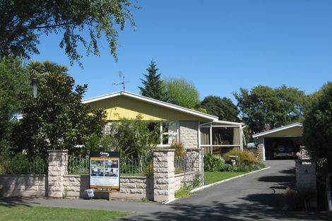 Photo of property in 8 Westmorland Place, Bishopdale, Christchurch, 8053