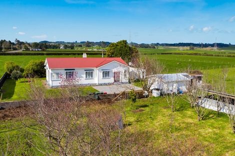 Photo of property in 250 Te Arei Road, Huirangi, New Plymouth, 4373