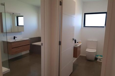 Photo of property in 171 Hickman Road, Urenui, 4375