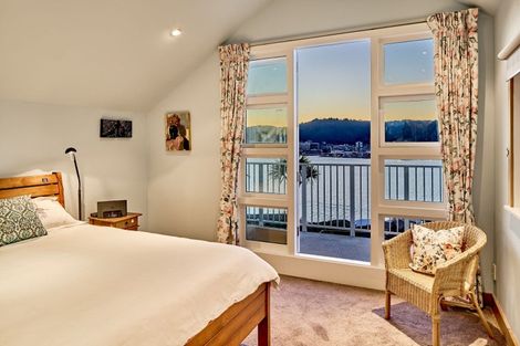 Photo of property in 14 Grafton Road, Roseneath, Wellington, 6011