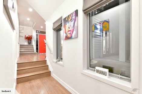 Photo of property in 110 Vipond Road, Stanmore Bay, Whangaparaoa, 0932