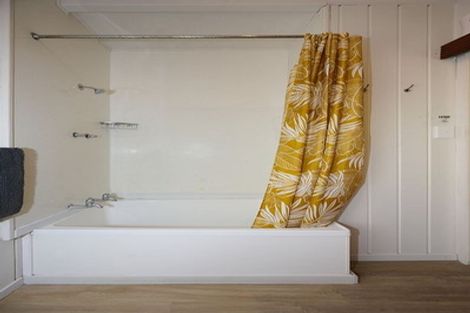 Photo of property in 2 Mission Road, Kerikeri, 0230