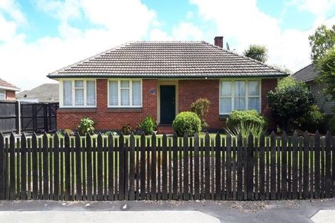Photo of property in 37 Wayside Avenue, Burnside, Christchurch, 8053
