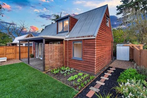 Photo of property in 2/5 Putney Place, Ranui, Auckland, 0612