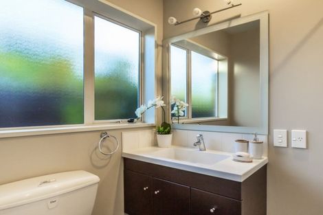 Photo of property in 11a Galway Avenue, Bryndwr, Christchurch, 8052