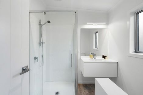 Photo of property in 6 Rhona Place, Mahia, 4198