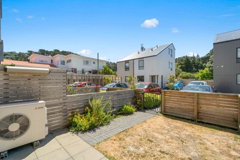 Photo of property in 3/124 Britomart Street, Berhampore, Wellington, 6023