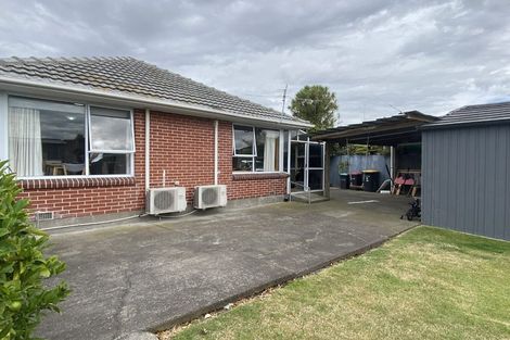 Photo of property in 19 Dunstan Crescent, Hornby, Christchurch, 8042