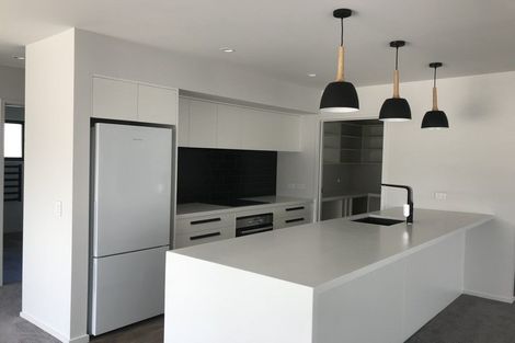 Photo of property in 8 Kahu Close, Wanaka, 9305