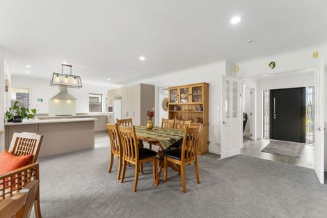 Photo of property in 16 Bermuda Drive, Papamoa Beach, Papamoa, 3118