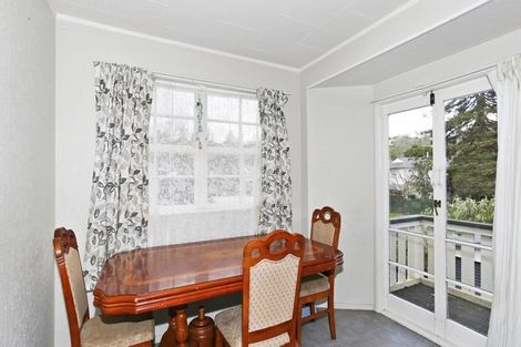 Photo of property in 27 Fairdale Avenue, Red Hill, Papakura, 2110