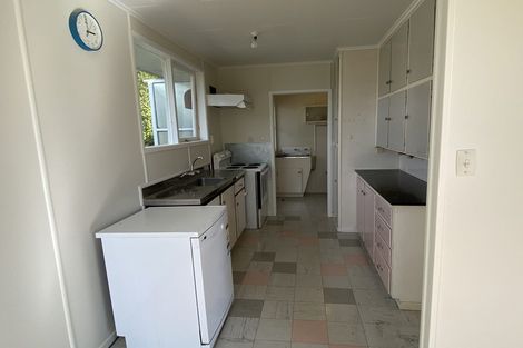 Photo of property in 23 Ennis Avenue, Pakuranga Heights, Auckland, 2010