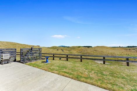 Photo of property in 174 Harakeke Road, Te Horo, Otaki, 5581