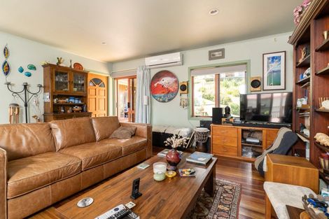 Photo of property in 141 Riria Kereopa Memorial Drive, Raglan, 3297