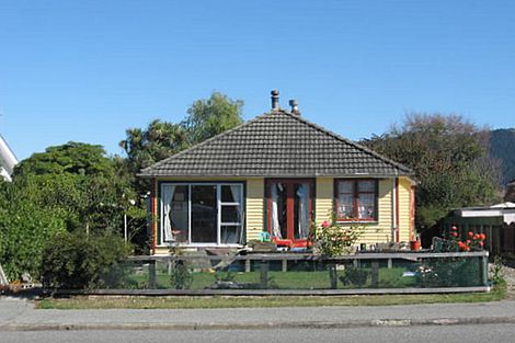 Photo of property in 153 High Street, Waimate, 7924