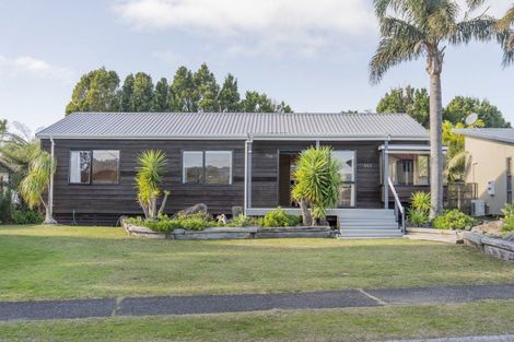 Photo of property in 163 Vista Paku, Pauanui, Hikuai, 3579