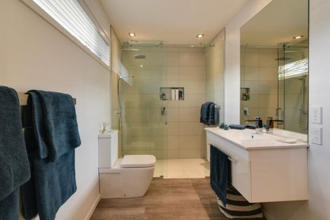 Photo of property in 14 Boyes Crescent, Frankton, Queenstown, 9300