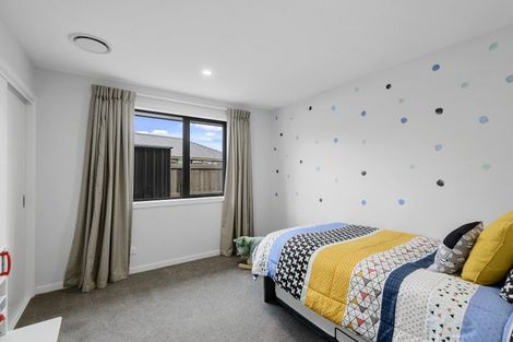 Photo of property in 13 Kelburn Place, Tinwald, Ashburton, 7700